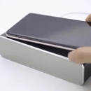 Carregador por indução com  Relógio Despertador, Termômetro Digital LED.