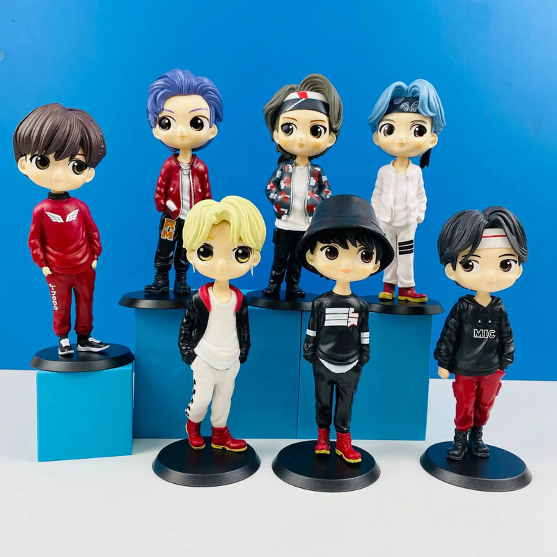 Mini Figuras BTS K-pop – RM, Jin, Suga, J-Hope, Jimin, V, Jungkook (Edição Limitada 7 Peças)